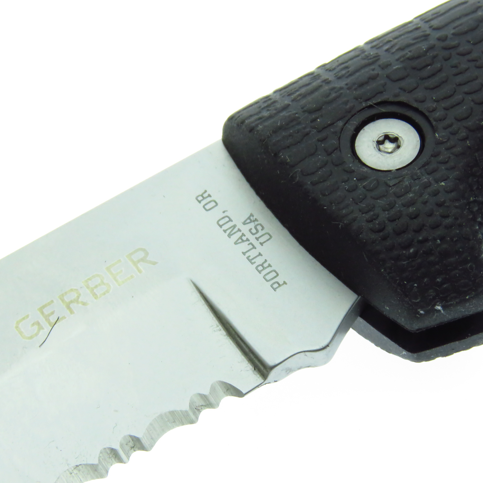 G6079 Gerber Gator I Navaja Filo Combo Punta Clip C Fda