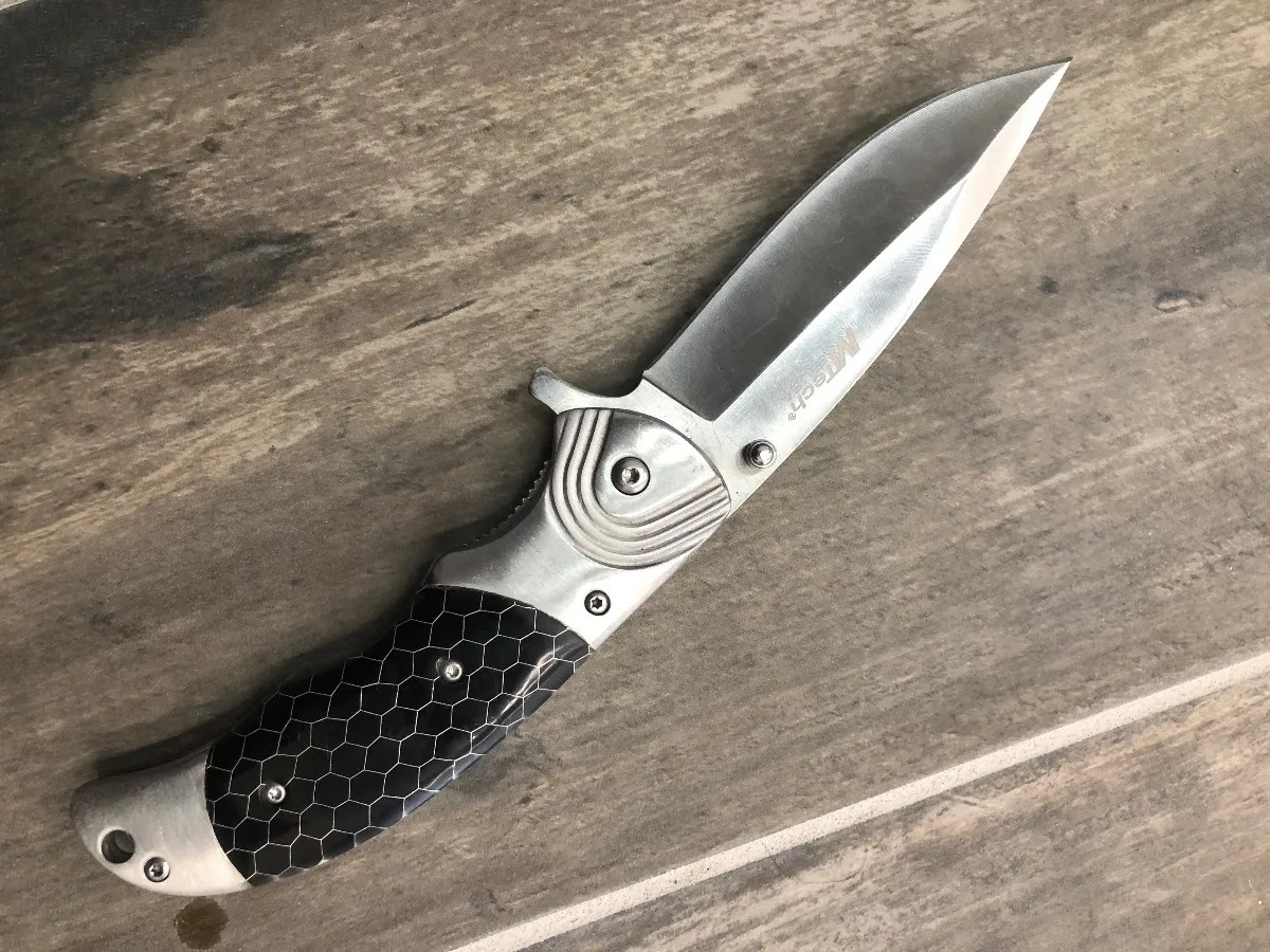 Navaja Rescate Madera Fina MT-A1029BK