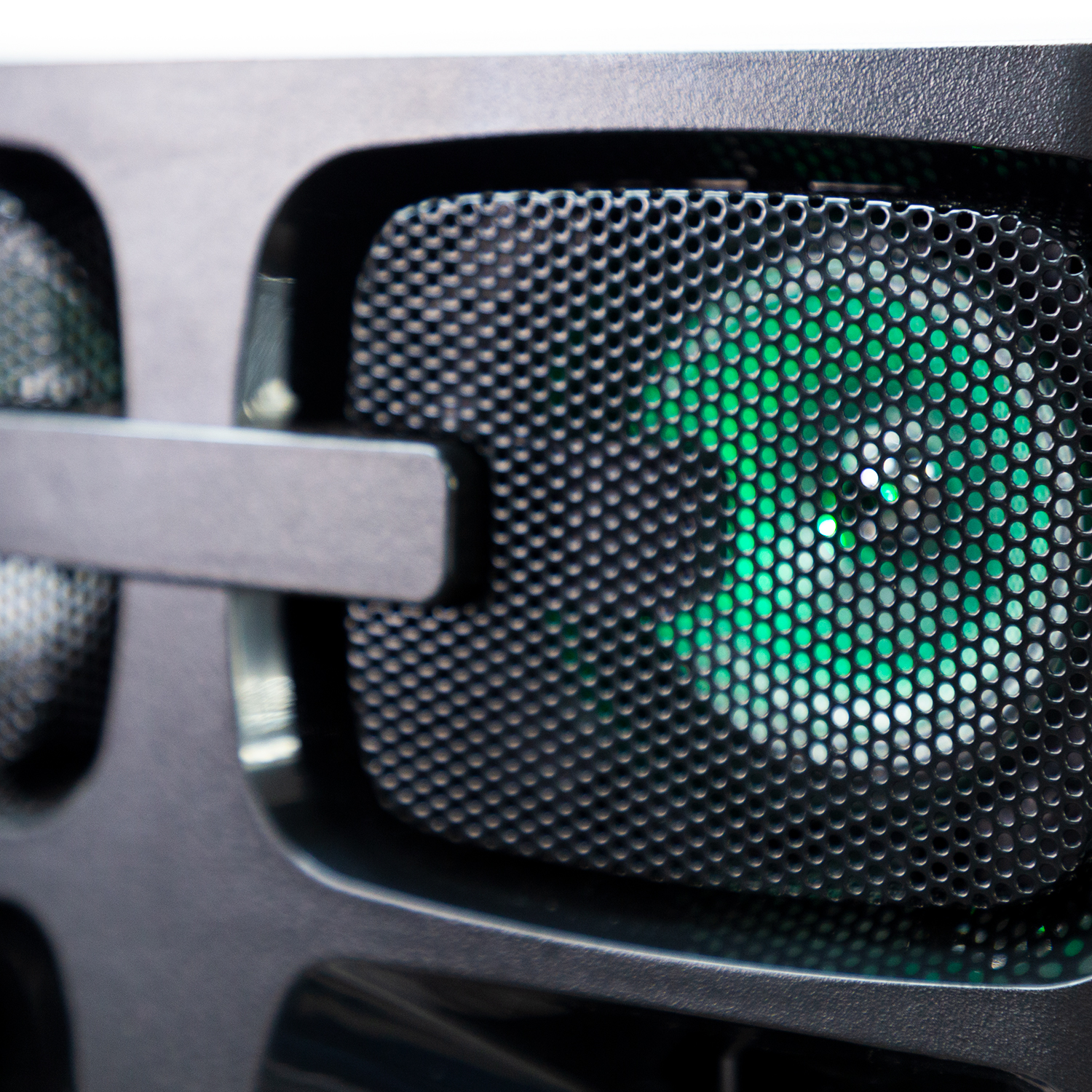 Bocina Smart DJ Fiesta Speaker 1500W Mezclador 2 Entradas