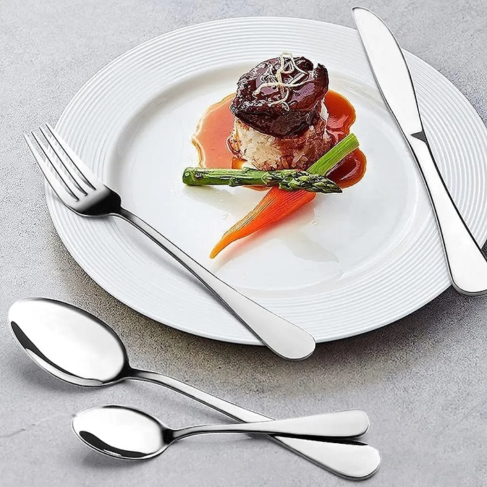 Set 24 Cubiertos Vajilla Cuchillo Cuchara Tenedor Color Plata