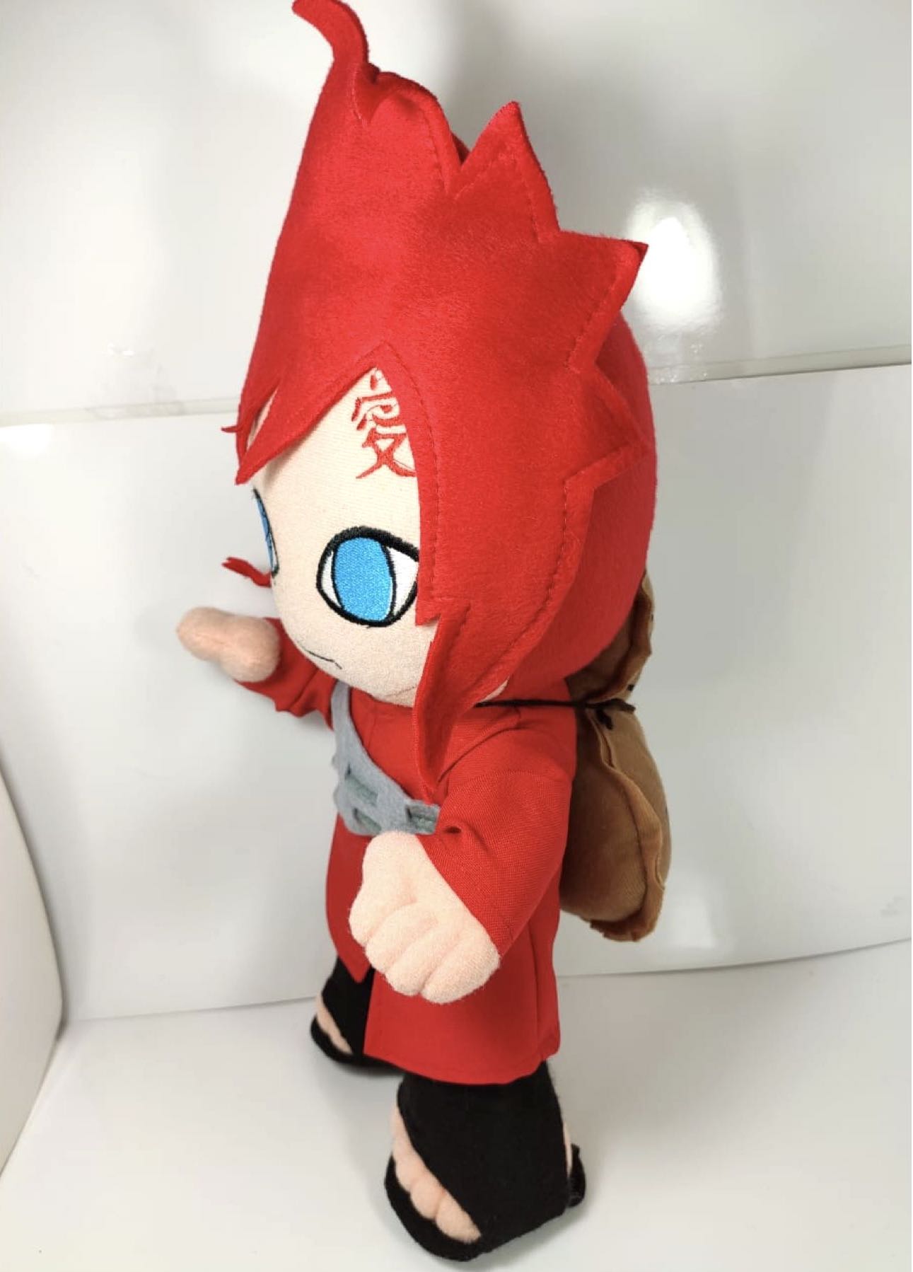 Peluche Naruto Juguete Gaara Clan Akasuna Aldea Oculta de la Arena Kazekage Shippuden Muñeco