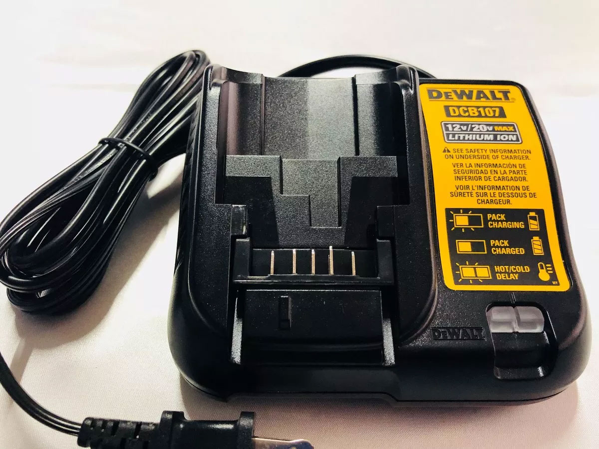 Cargador Dewalt DCB107 12 Voltios 