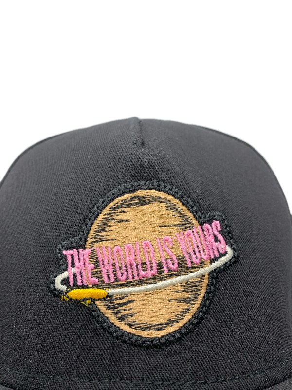 Gorra Premium Bad Dino El Mundo Es Tuyo Snapback Original 