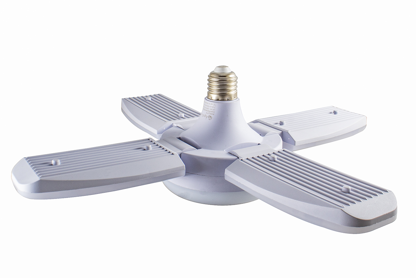 Foco Led Tipo Ventilador 55w 4 Aspas Luz Blanca Opaco
