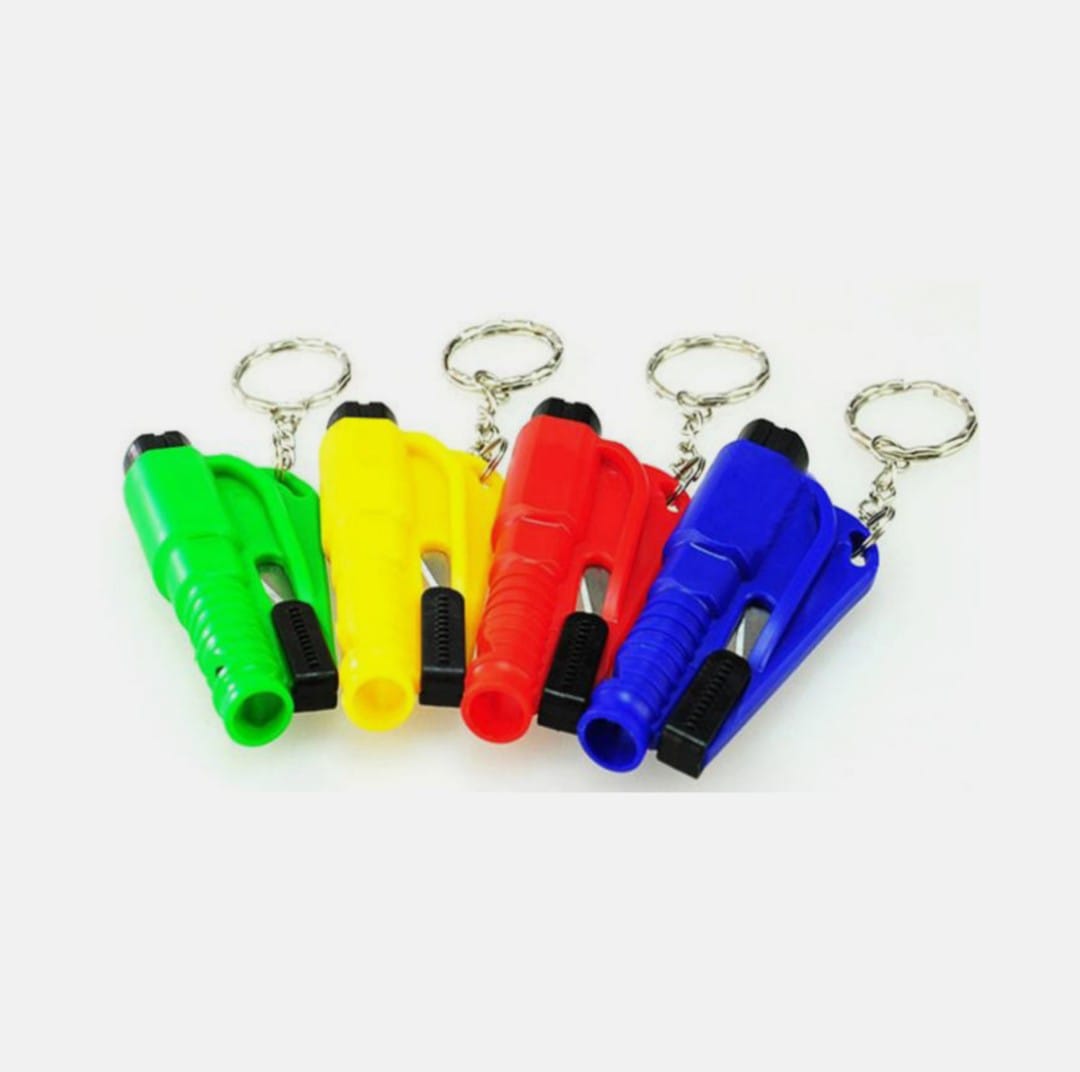 Llavero Rojo 3 En 1, Rompe Vidrios, Liberador Y Silbato