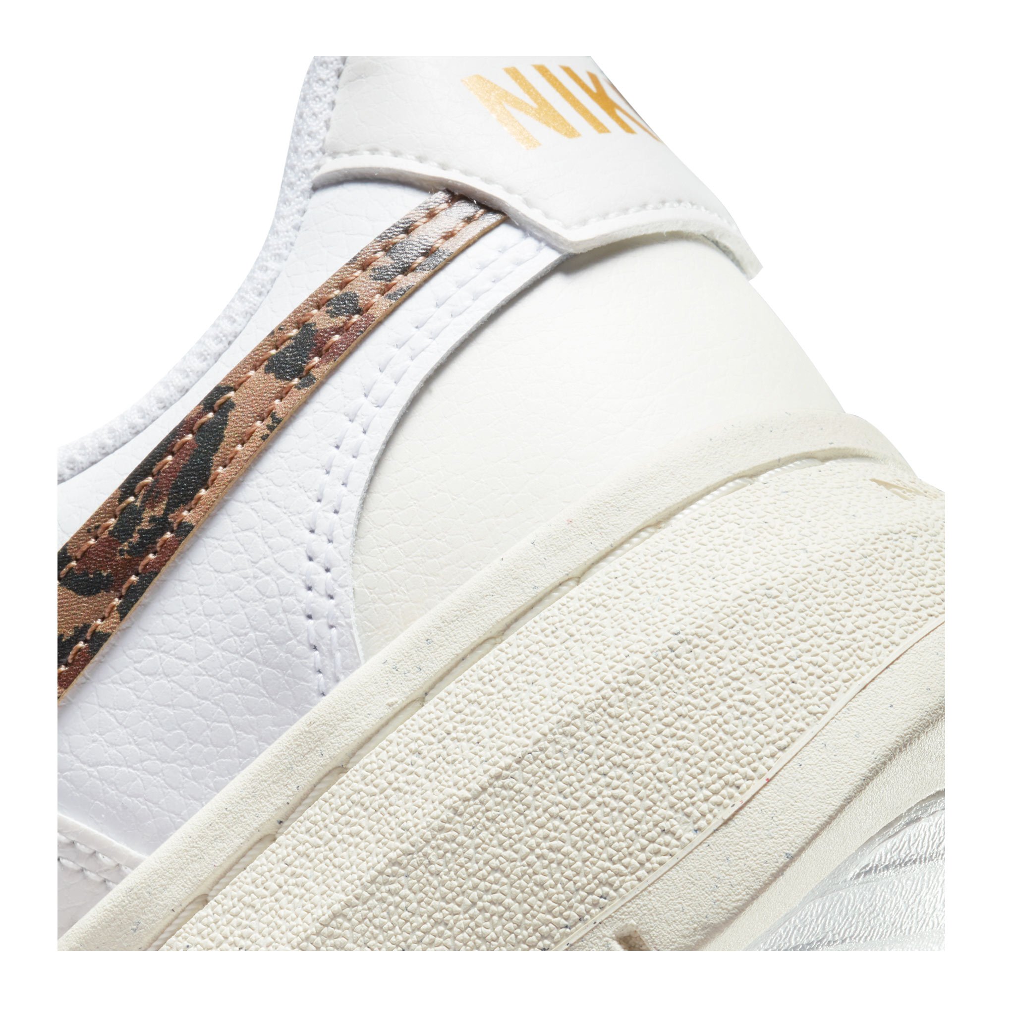 Tenis Nike Court Vision Alta DO2791-100