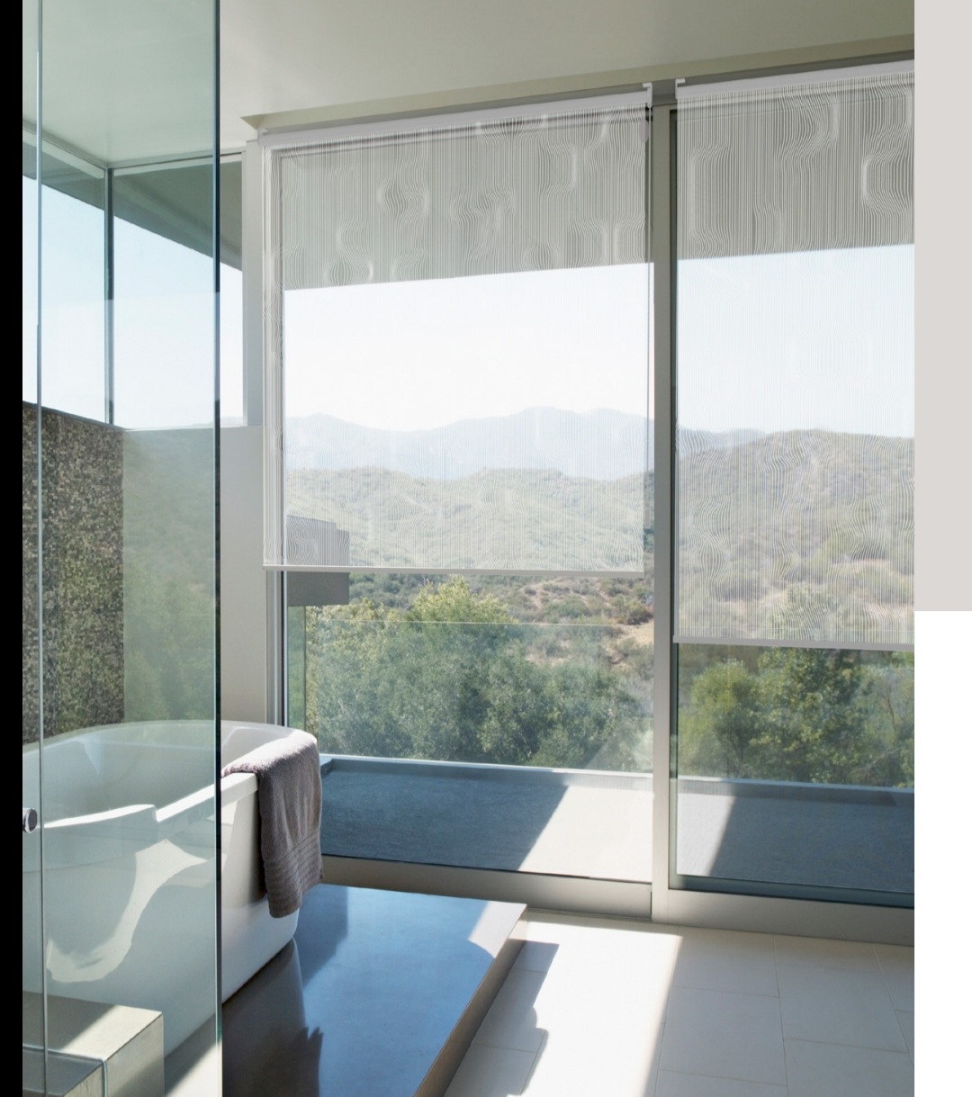 Persiana Enrollable Screen Alabaster. Medida 2.00 ancho x 2.40 alto