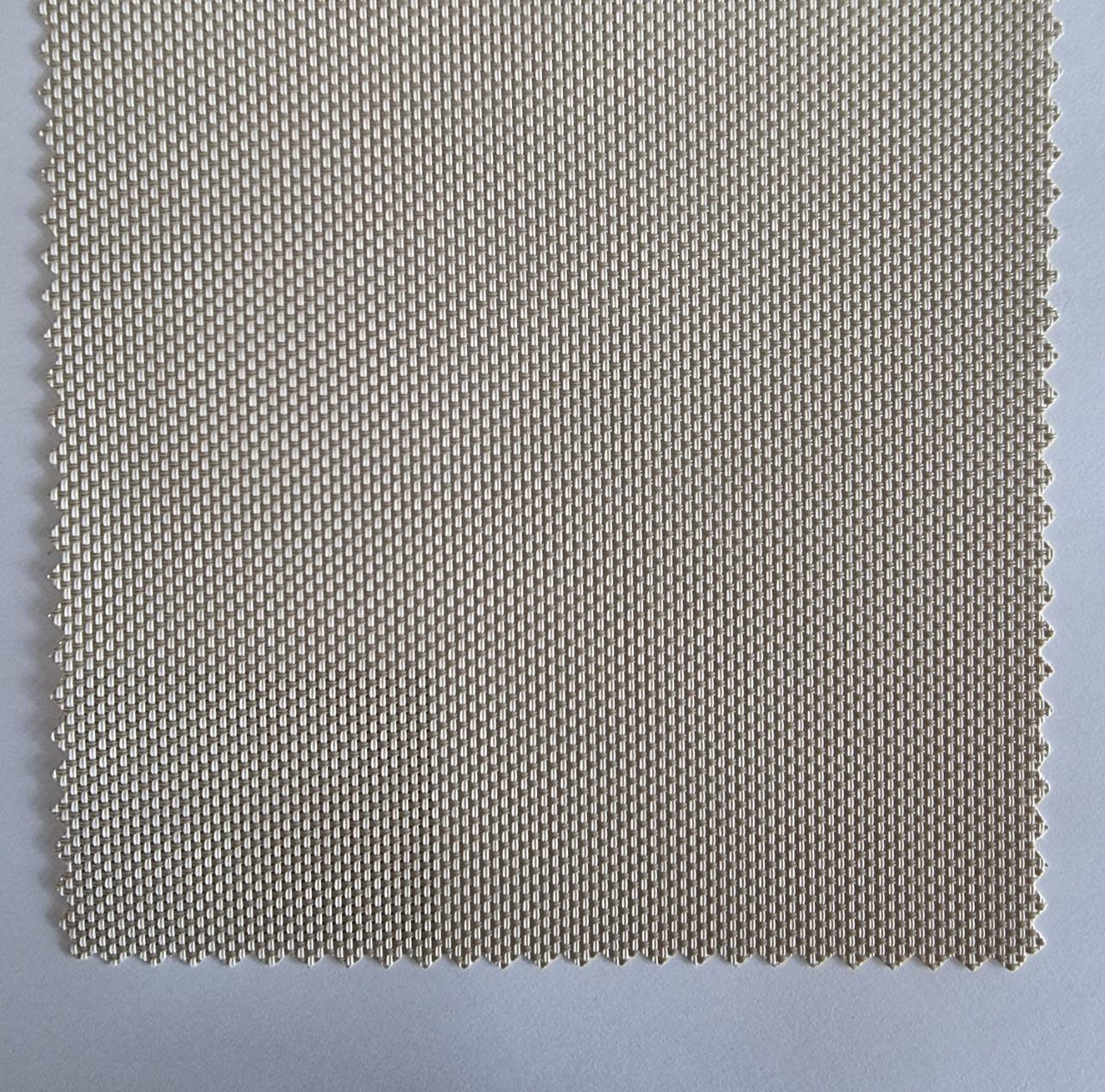 Persiana Enrollable Screen Alabaster. Medida 2.00 ancho x 2.40 alto