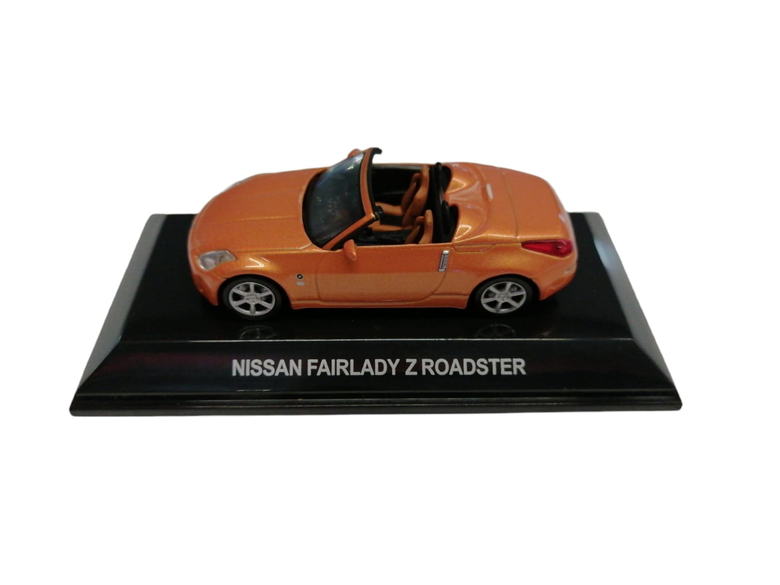 NISSAN FAIRLADY ROADSTER-AUTO ART  