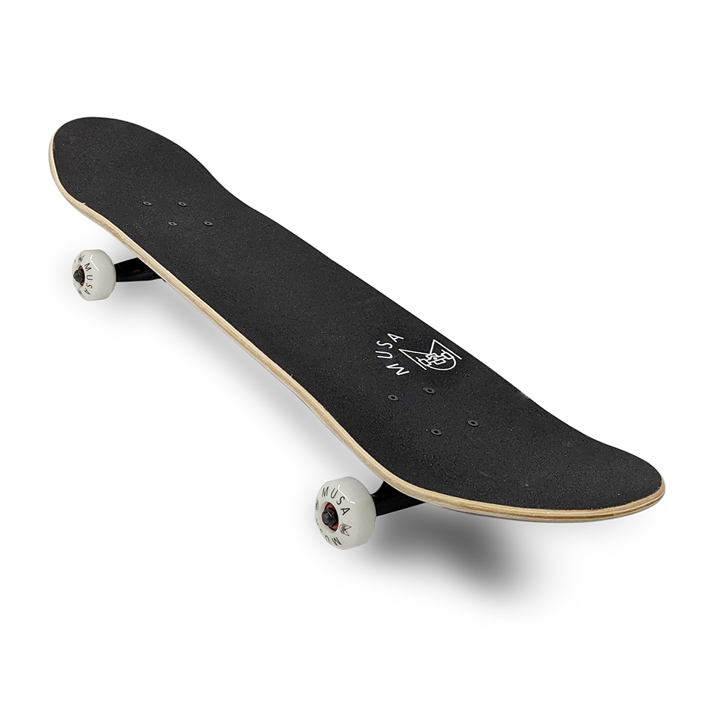 tablas de skate blancas en blanco