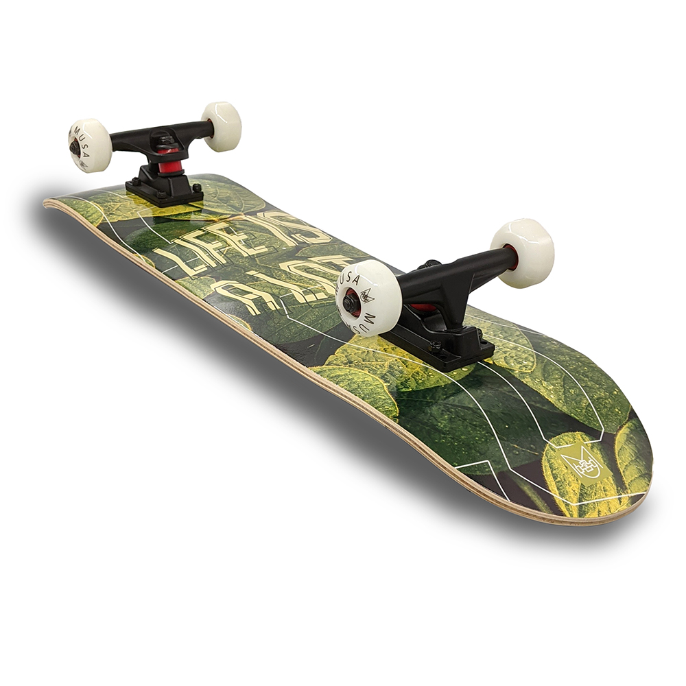 Patineta Profesional MUSA Hojas Solo Pam Llantas Blancas skate skateboard