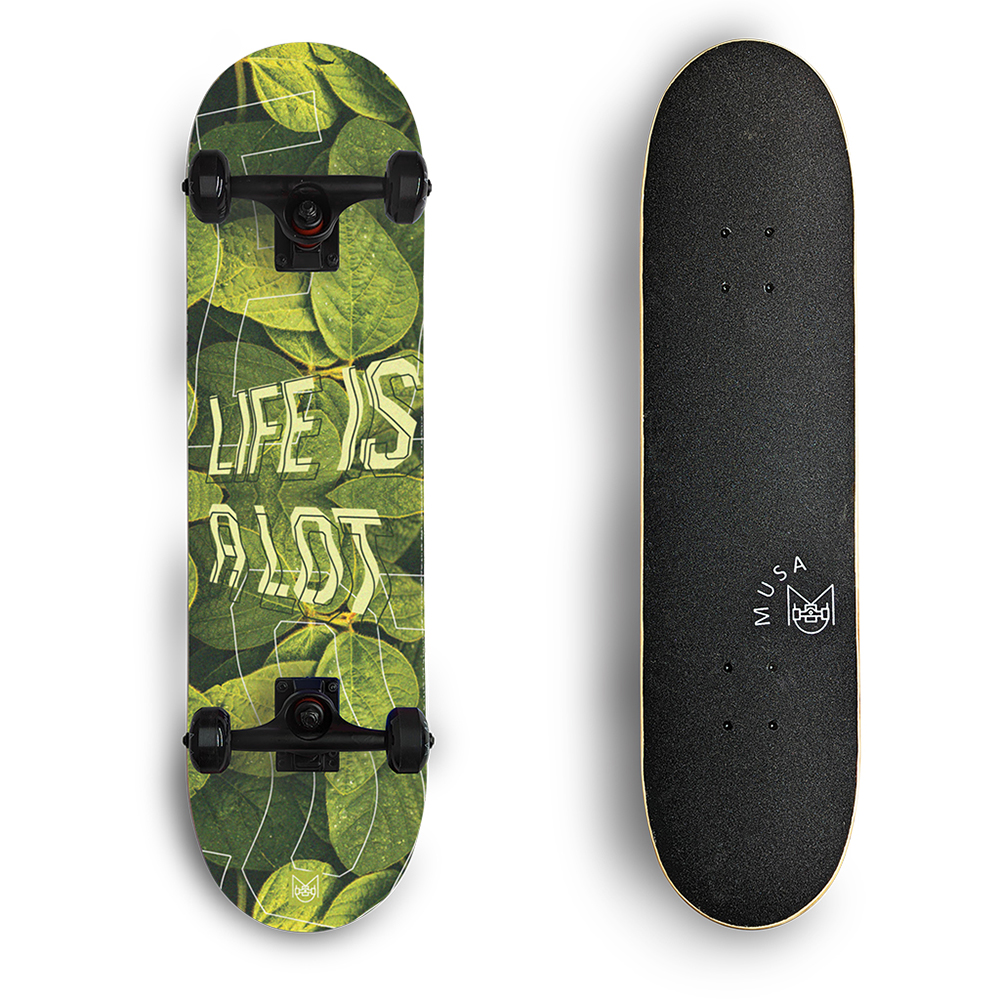 Patineta Profesional MUSA Hojas Solo Pam Llantas Negras skate skateboard