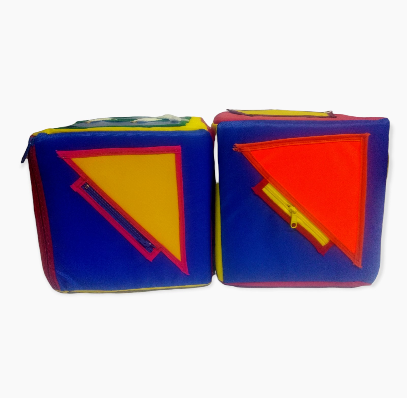 CUBOS MONTESSORI DE TELA KARVAN