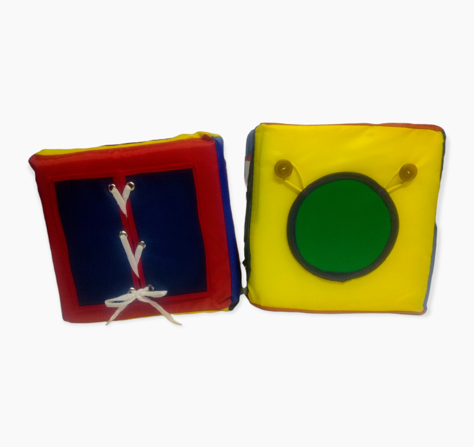 CUBOS MONTESSORI DE TELA KARVAN