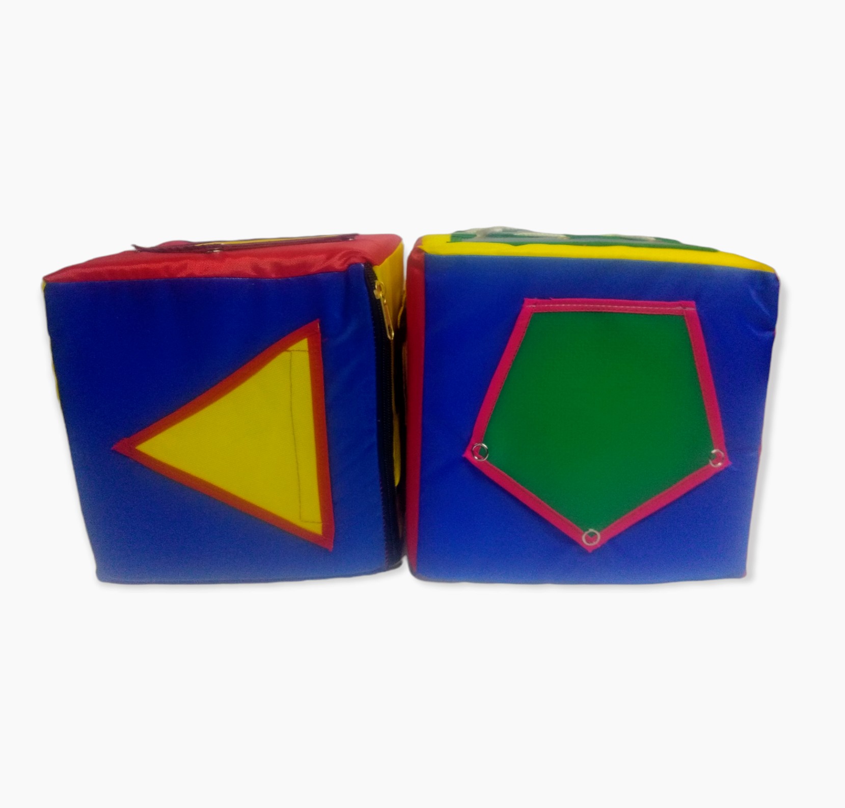 CUBOS MONTESSORI DE TELA KARVAN