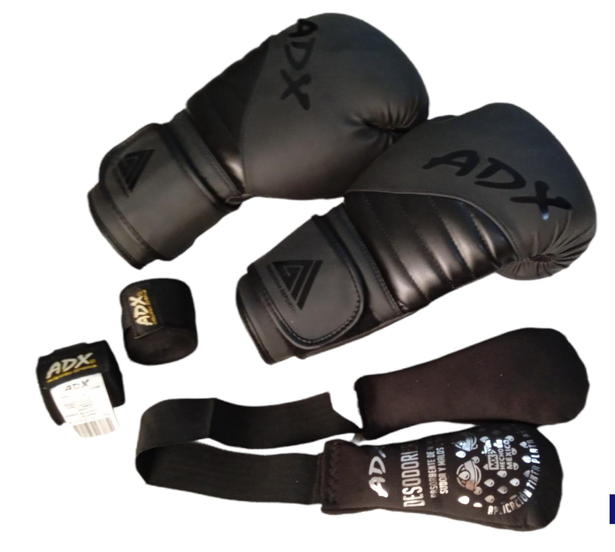 Guantes para Boxeo o Artes Marciales ADX Strong