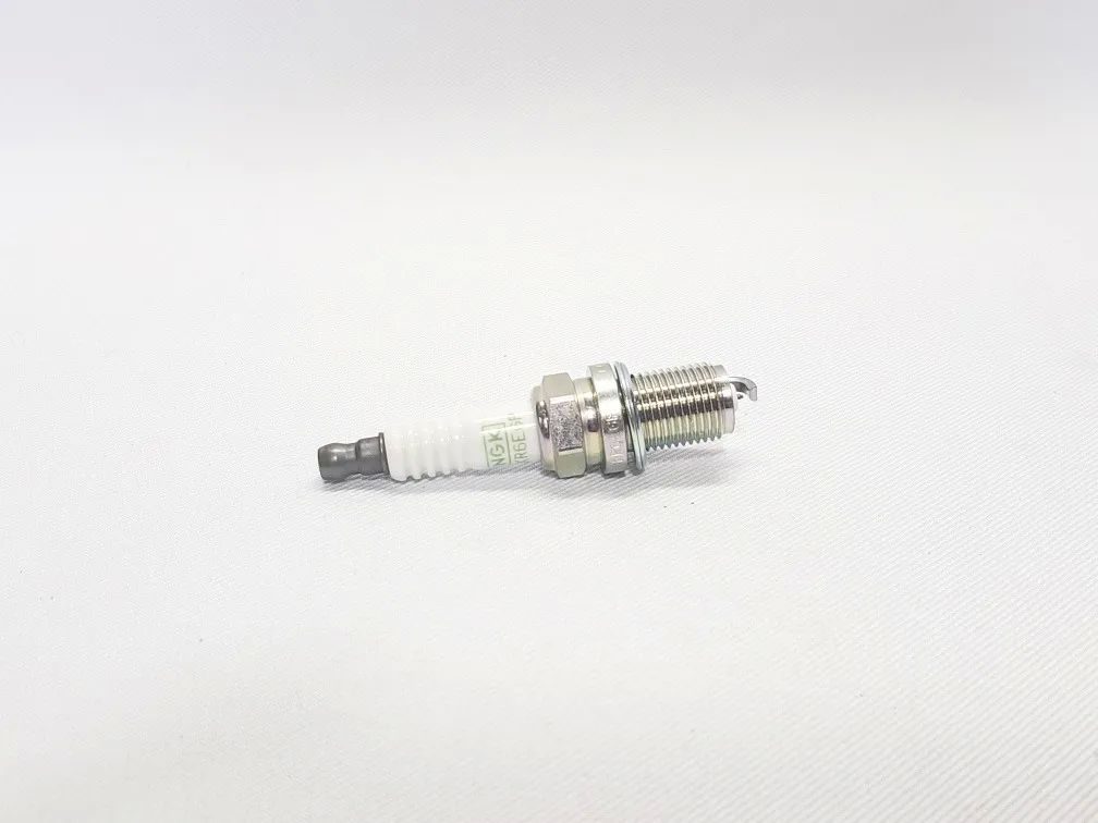 kit 4 juegos Bujia Ngk Platino Bkr6egp Aveo 1.6 2005-2017 16  Pz