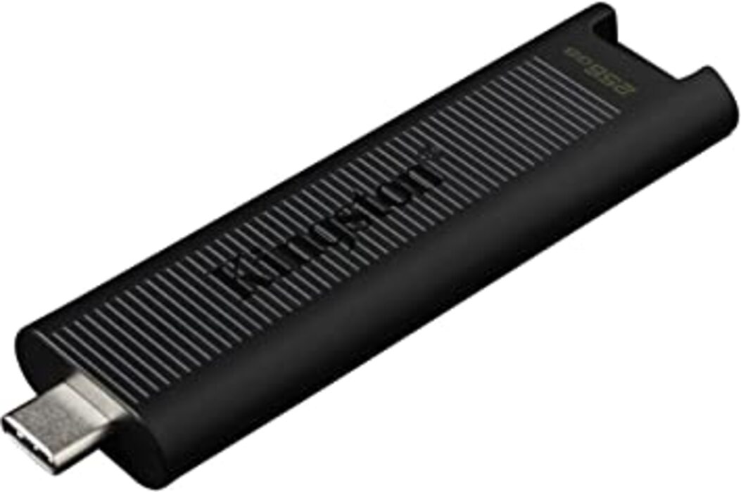Memoria USB Kingston DataTraveler Max, 256GB, USB C 3.2, Lectura 1000MB/s, Escritura 900MB/s, Negro