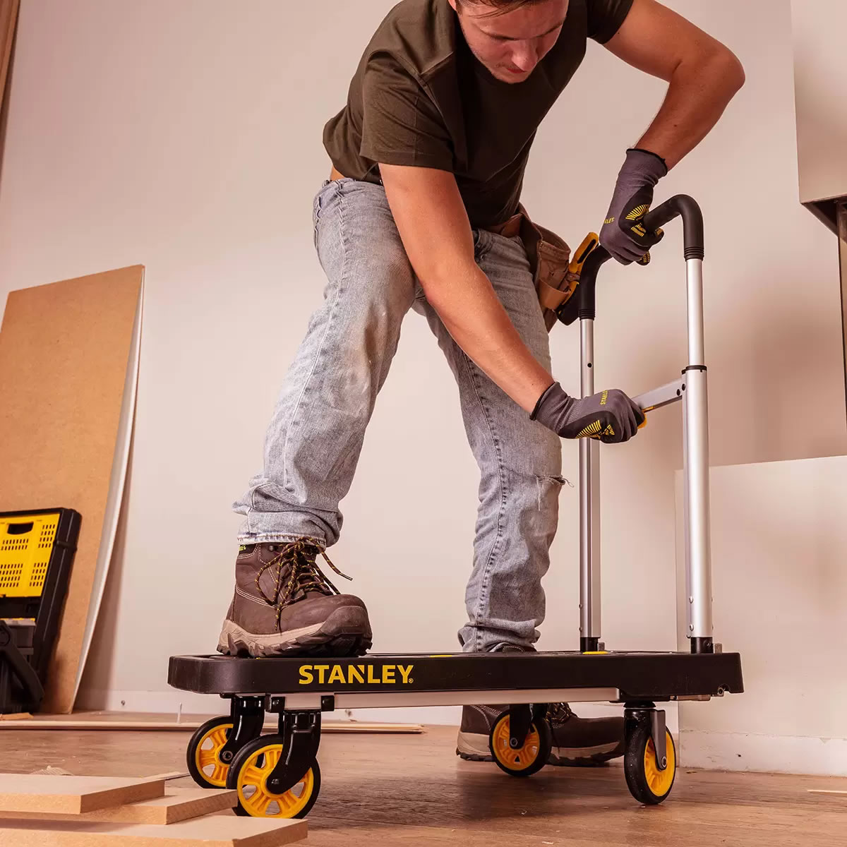 Carro Plataforma Con Canasta Multiusos Stanley PC-519 CST