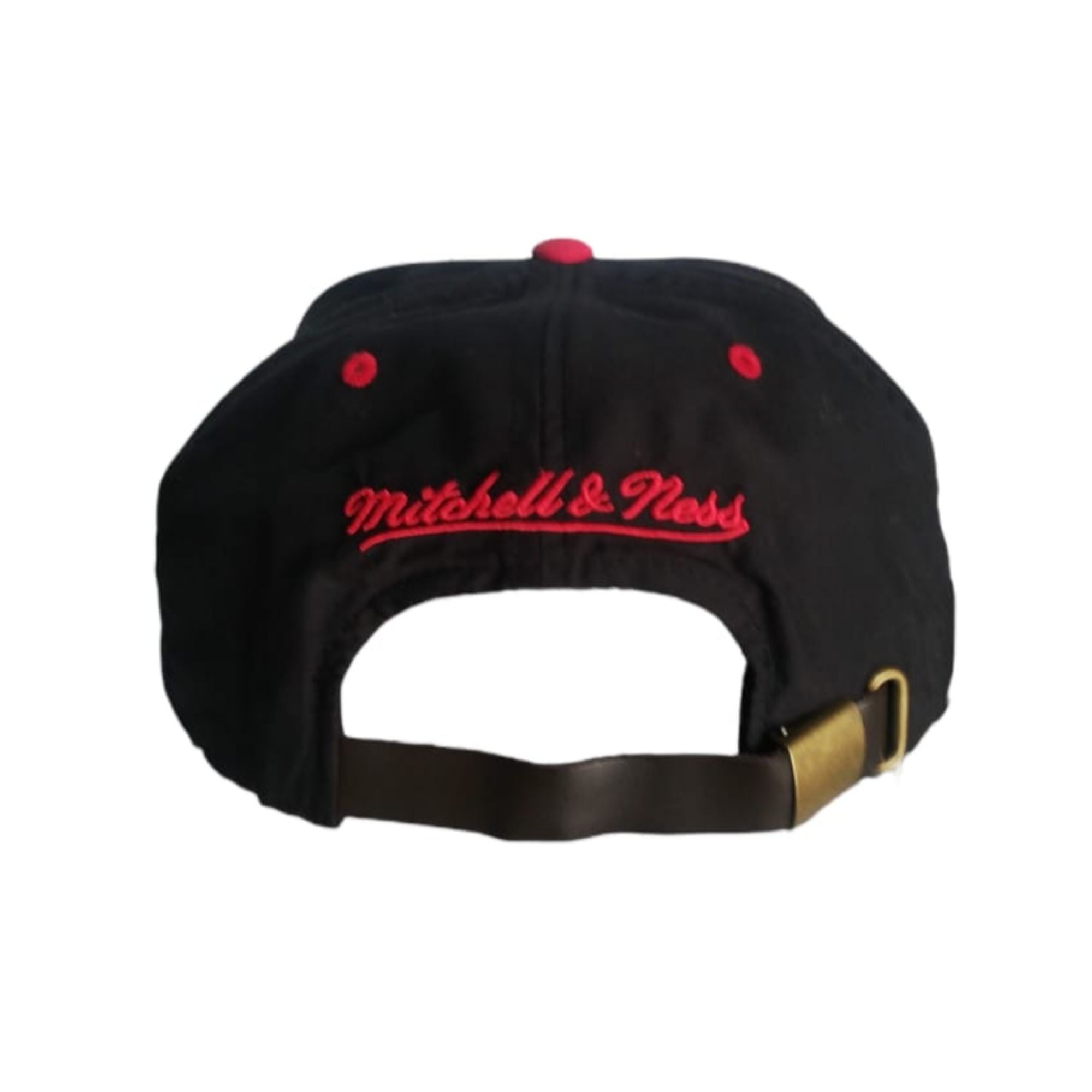 Gorra M&N Chicago Bulls Ajustable Negro Beige Original VE51Z5BULL