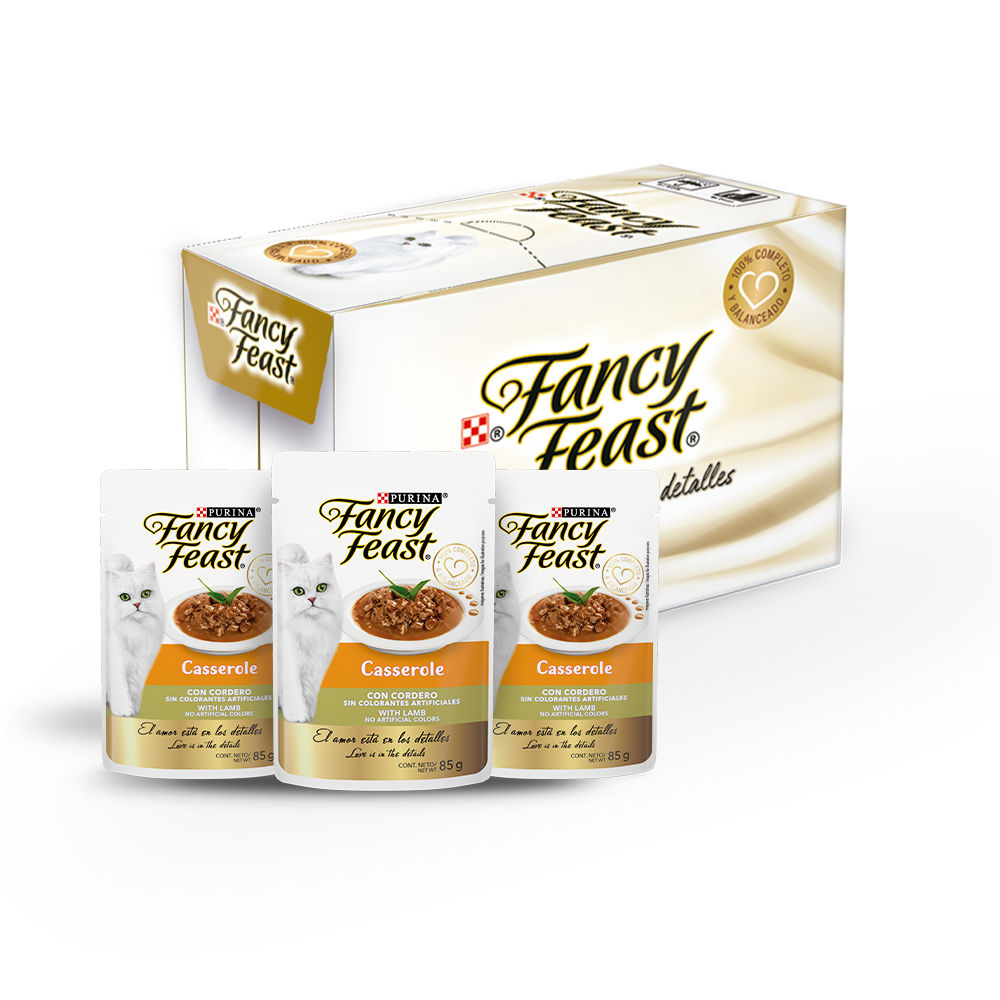 Caja de 12 sobres Fancy Feast Casserole Cordero Alimento Húmedo para gatos adultos, pouch de 85g c/u.