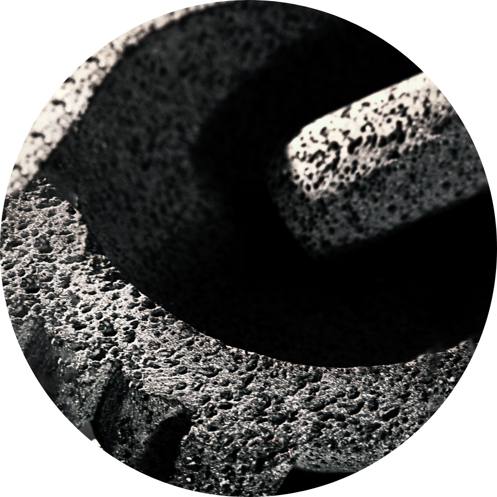 Molcajete de 6 Pulgadas de Piedra Volcánica Negra