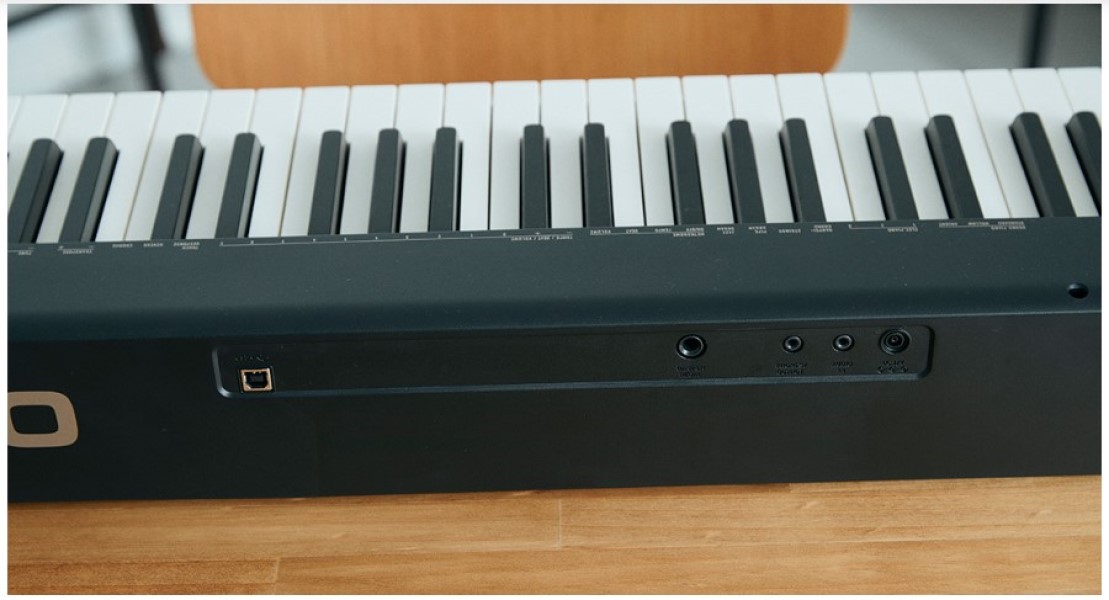 Piano Digital 88 Teclas Casio CDP-S110 Negro