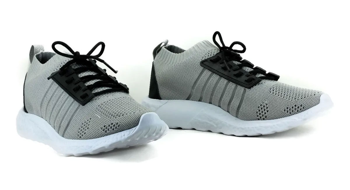 Tenis Ajustable Unisex Ultraligero Con Agujetas En Color Negro y Gris