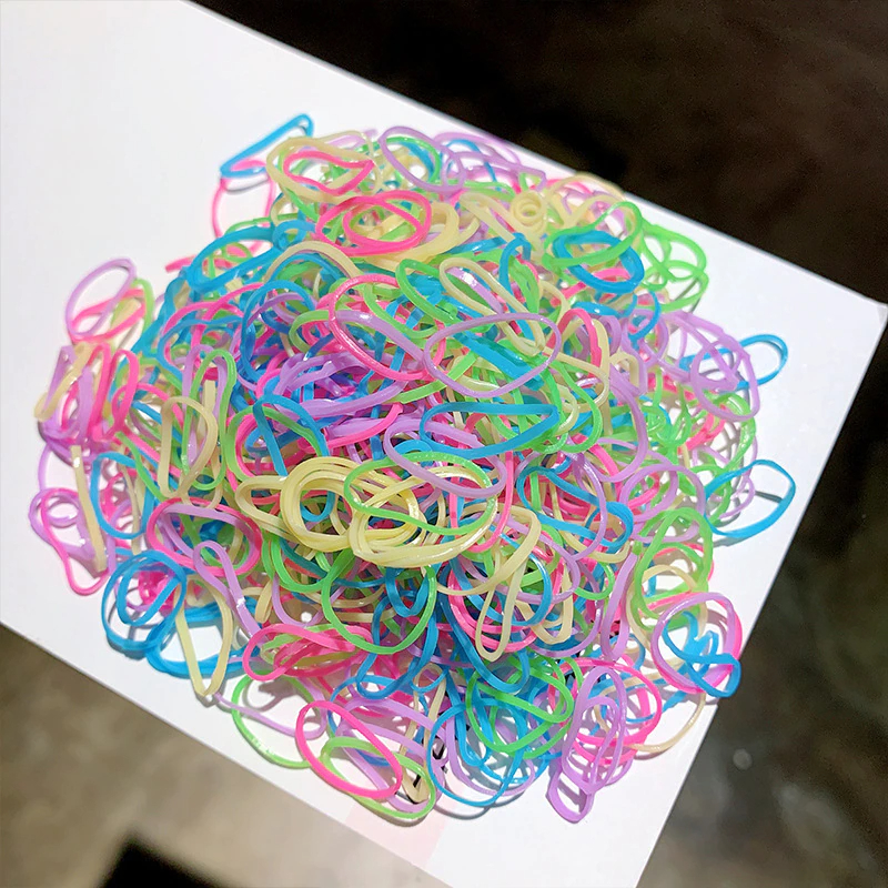 Ligas para cabello Infantil, 2000 PCS, Cinta de goma desechable para niñas, accesorio para el cabello femenino, tocado de anillo