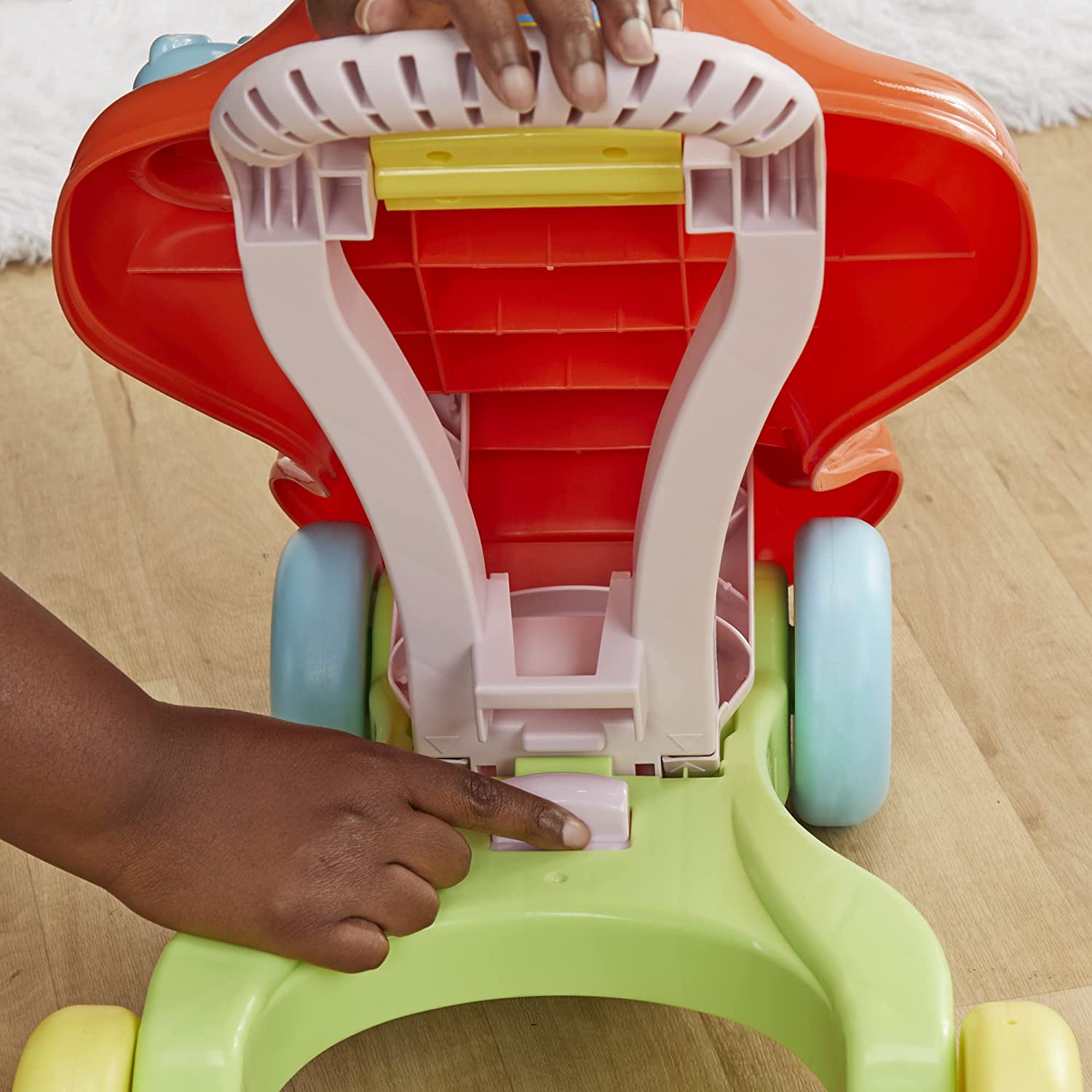 Playskool Caminadora 2 en 1 Peppa Pig Juguete para Ayudar a Caminar y Auto