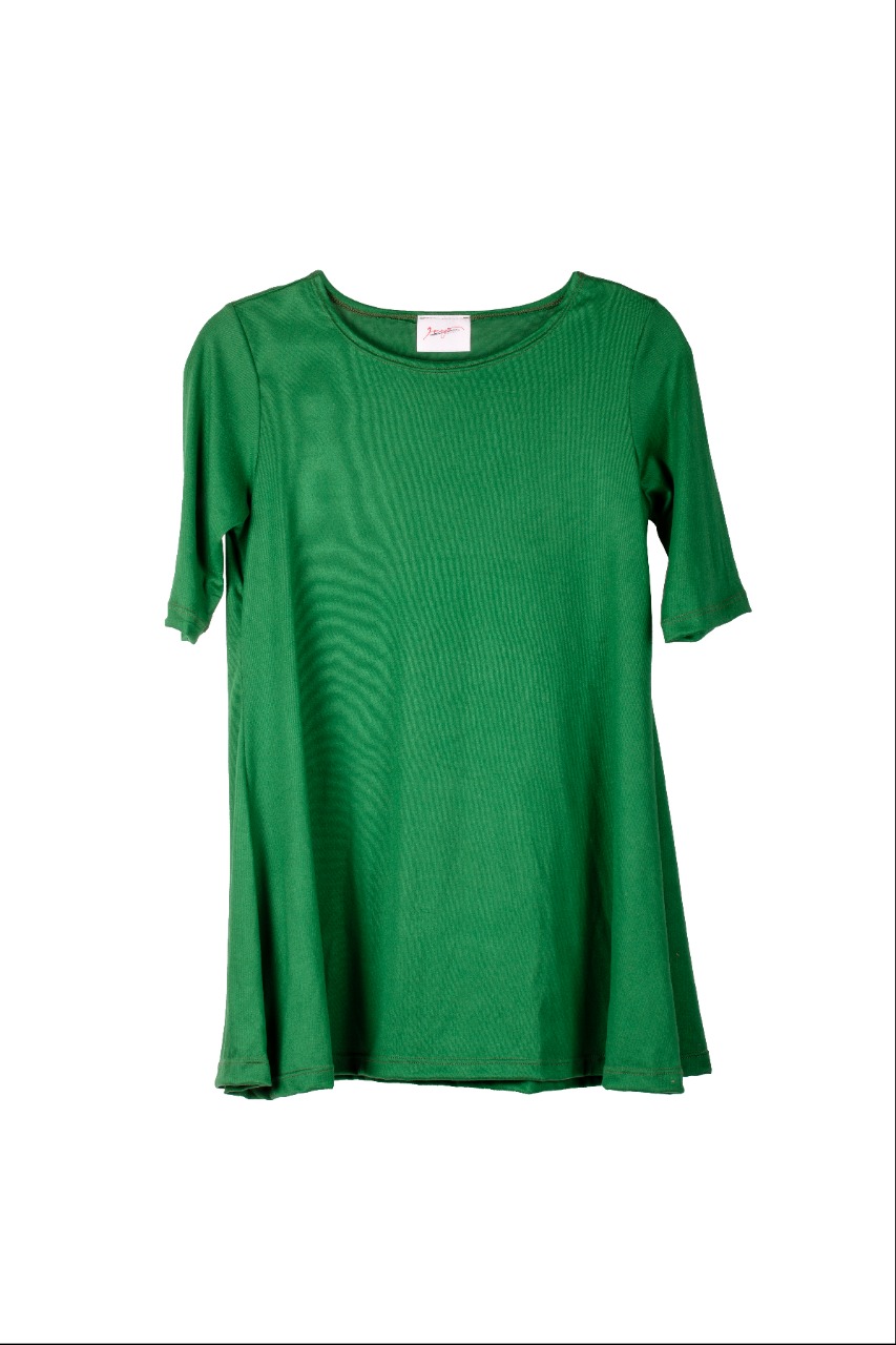 Blusa tipo túnica manga tres cuartos