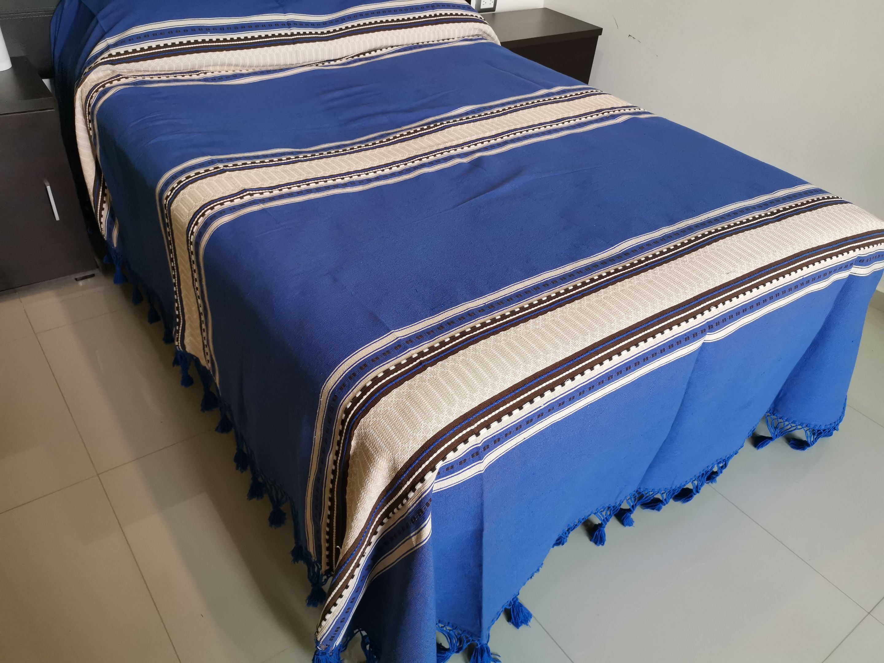 Colcha Artesanal de Oaxaca Azul con Senefa Rombo King 