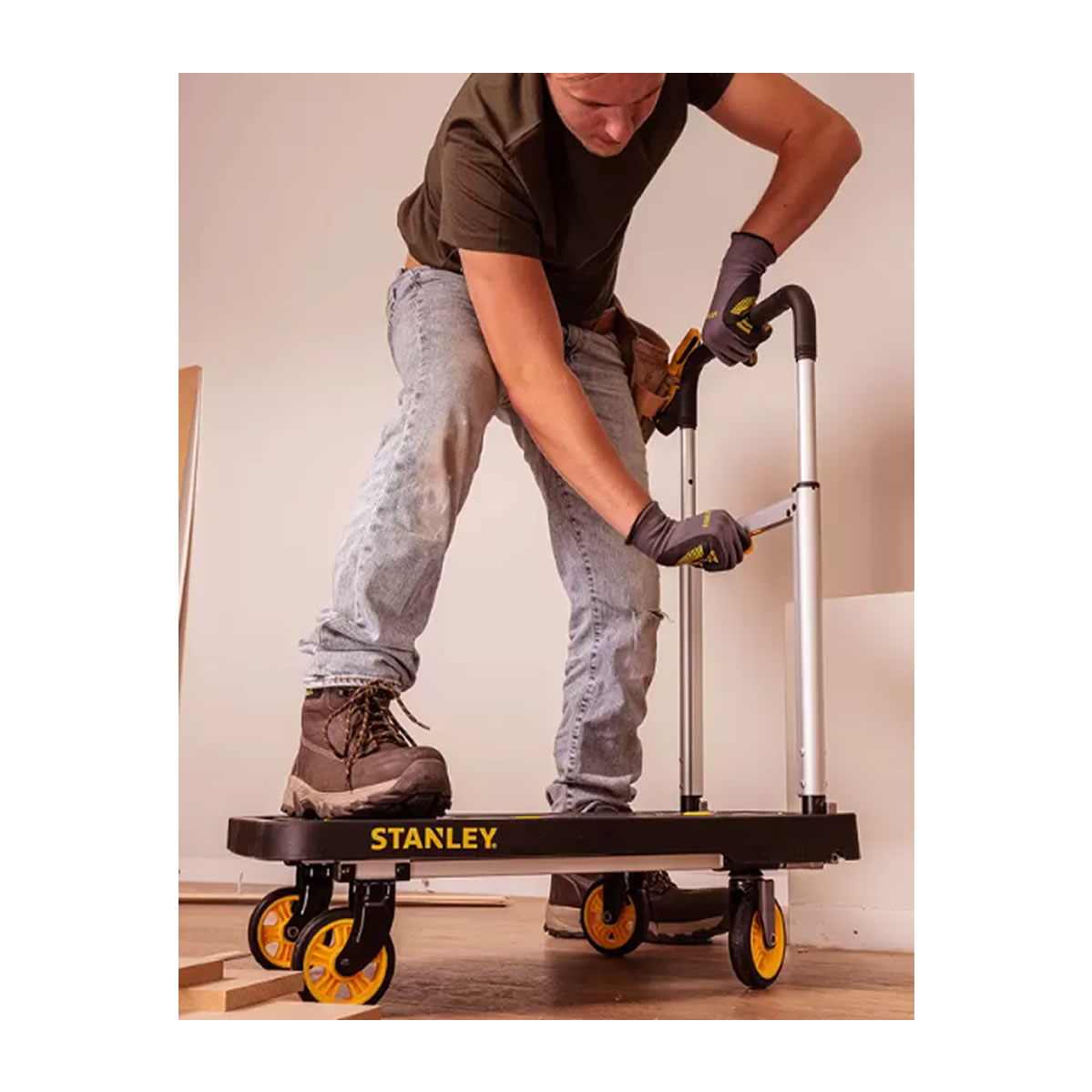 Carretilla Plataforma Plegable+Canastilla Multiusos Stanley