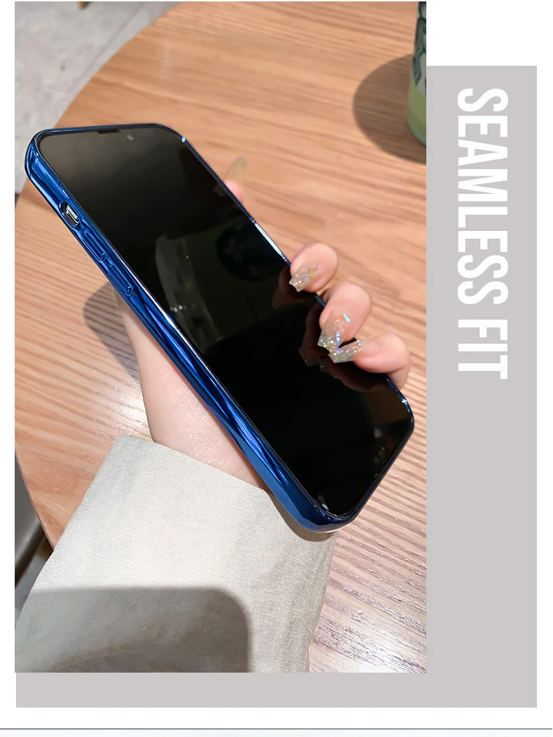 Funda magnética de carga inalámbrica para iPhone 12 y 13, Case cubierta de silicona suave, chapada de lujo, transparente.