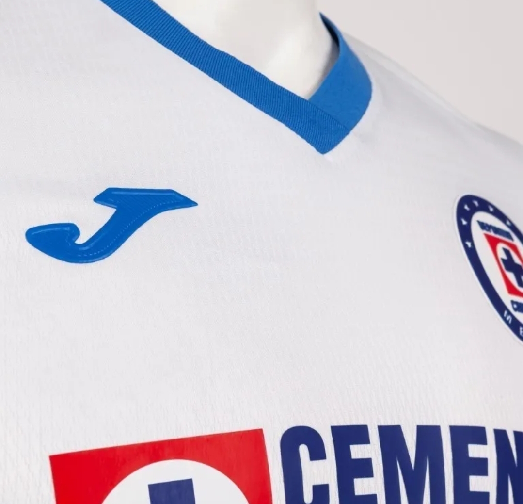 JERSEY CRUZ AZUL VISITA 2021/2022 JOMA