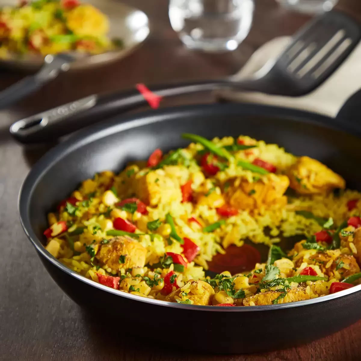 Batería de Cocina de 12 piezas De Titanio T-Fal 668736 CST