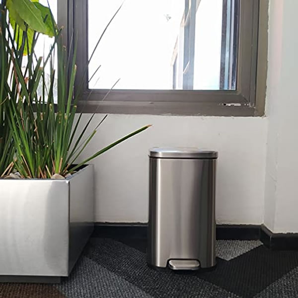 Kit de 2 Botes de Basura de Acero Inoxidable Eko 1510124 CST