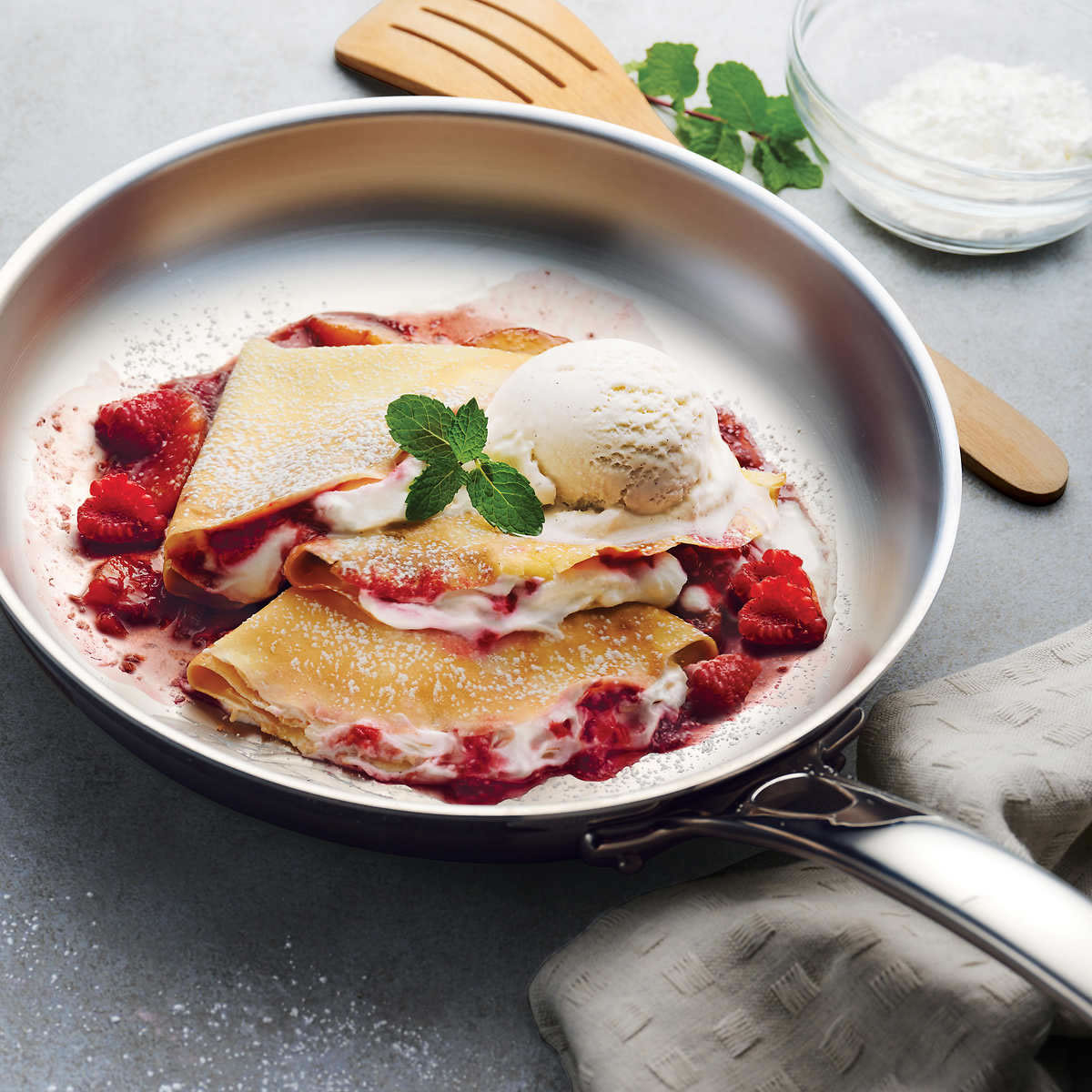 Batería de Cocina De 12 Piezas Acero Tramontina 1596023 CST