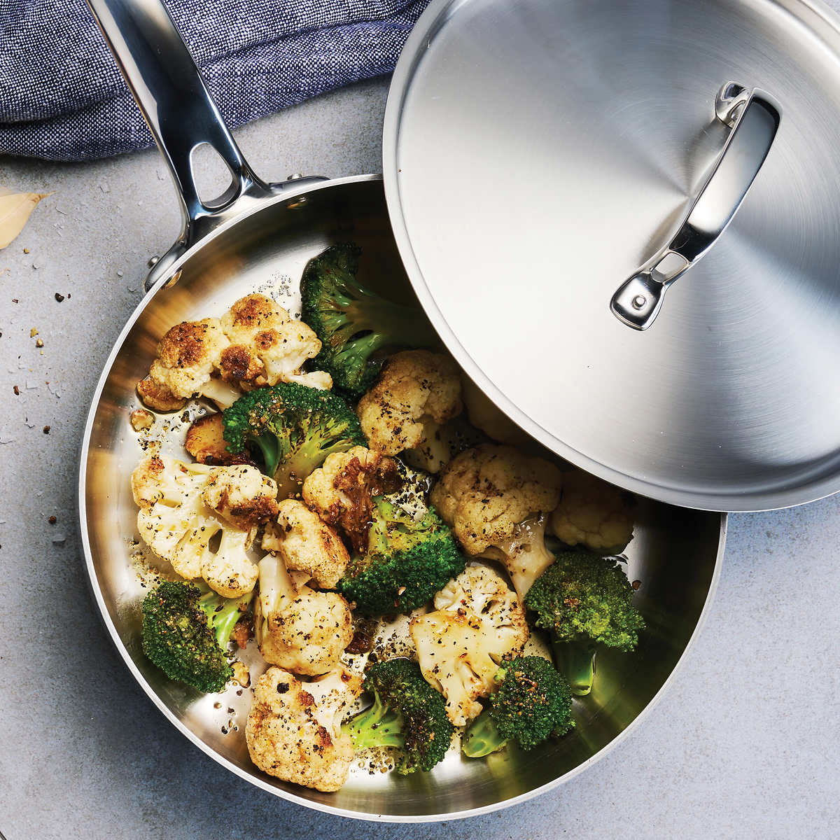 Batería de Cocina De 12 Piezas Acero Tramontina 1596023 CST