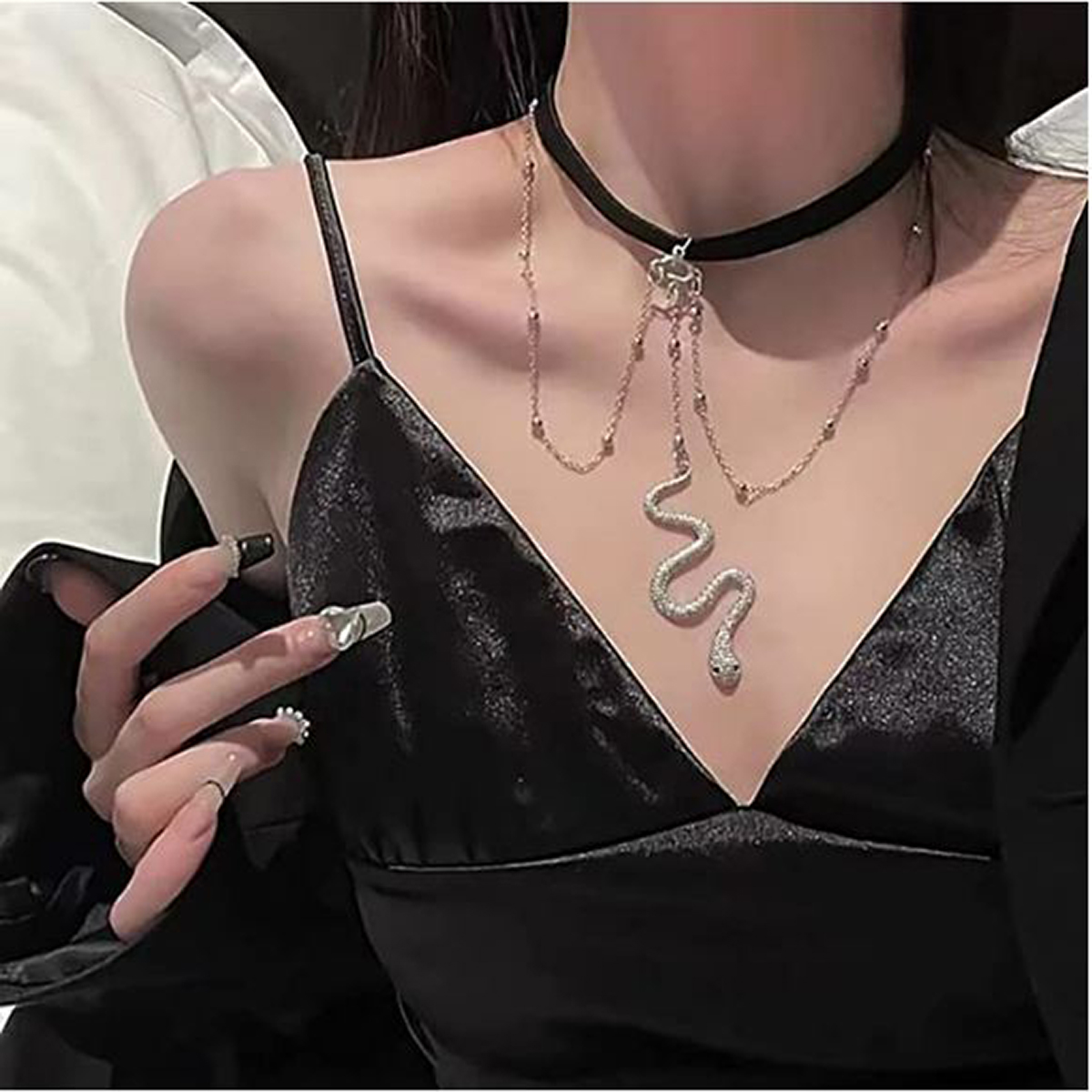 Cadena de Pierna para mujer, cadena muslo o cuerpo, liguero vibora serpiente color plateado