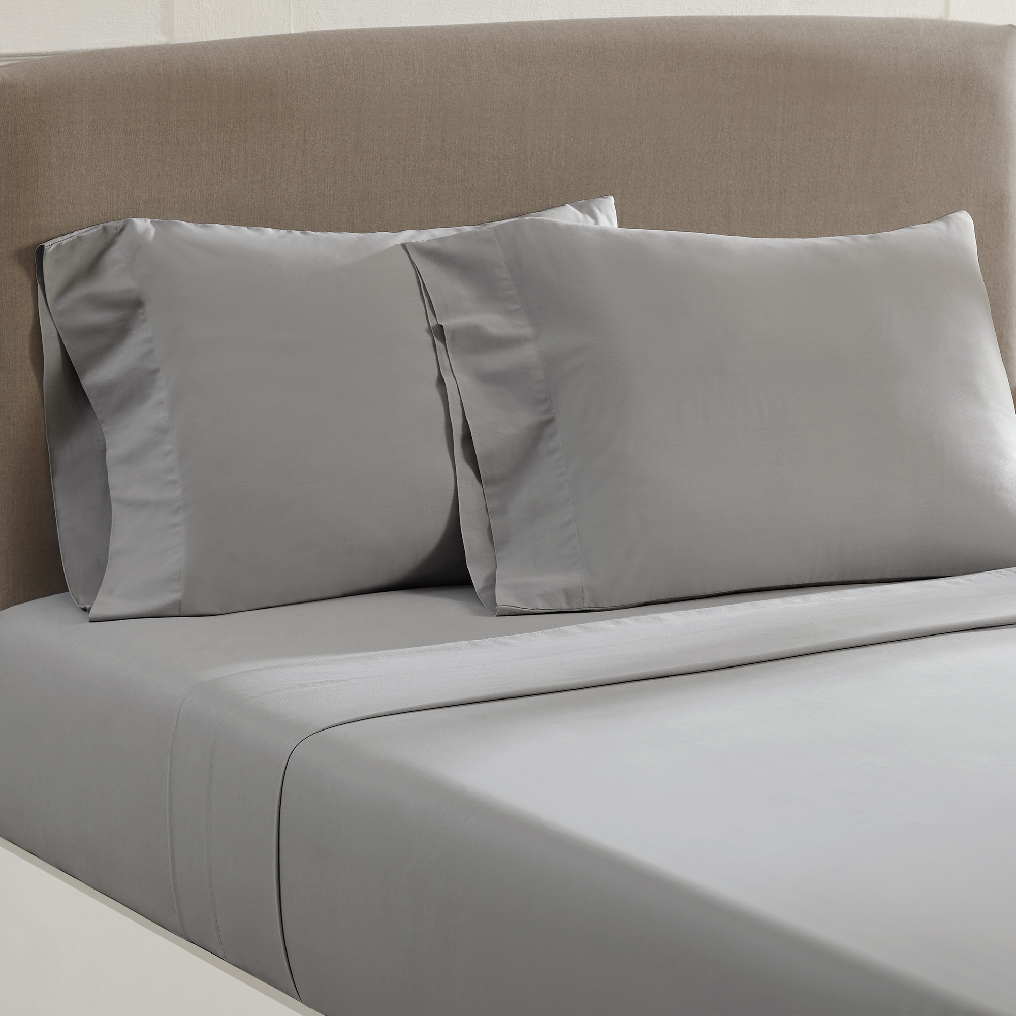 SET DE SABANAS QUEEN o KING SIZE 100% ALGODON