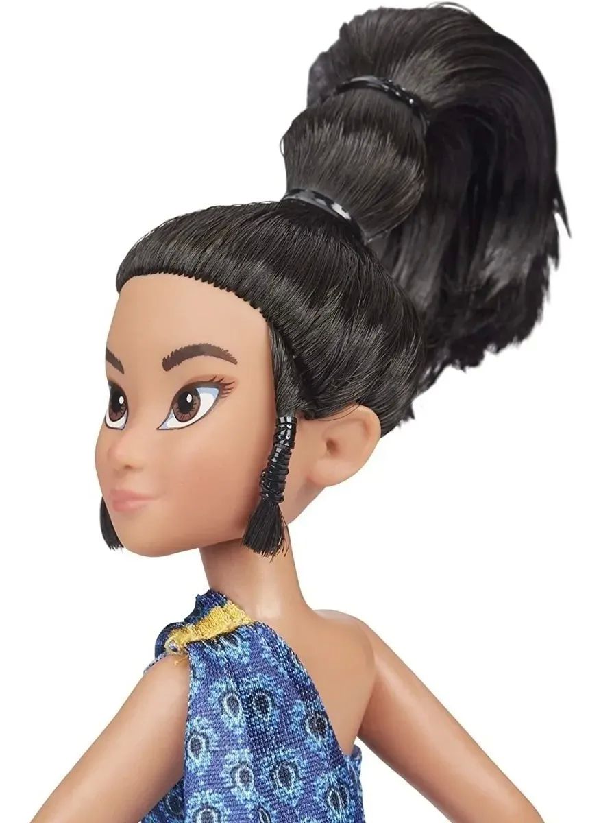 Muñeca Raya Disney Ultimo Dragon Flor Kumandra Luz Y Sonido