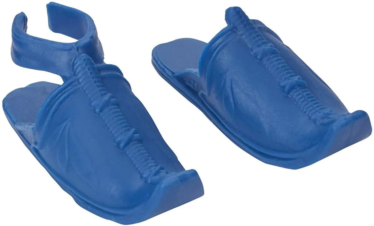 Disney Figura Básica Raya And The Last Dragon ( Sisu)