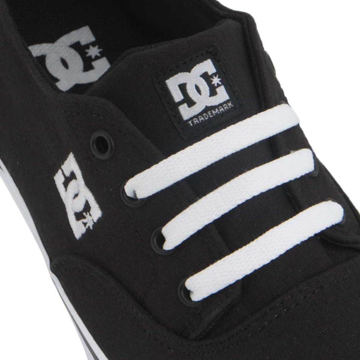 Tenis casual urbano tipo choclo color negro para hombre, marca DC Shoes, mod. 186232