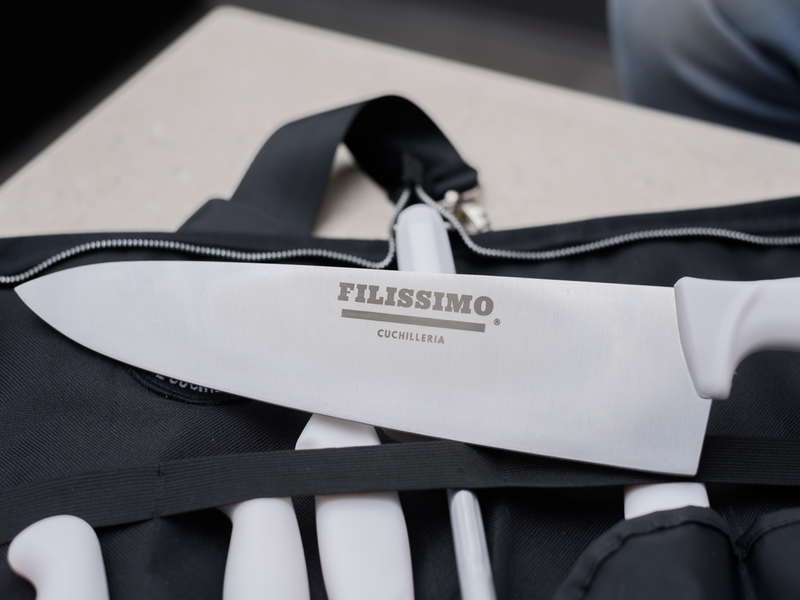 Estuche de Cuchillos para Chefs y Estudiantes "Económico" 12 Piezas   (Set de Cuchillos Filissimo)