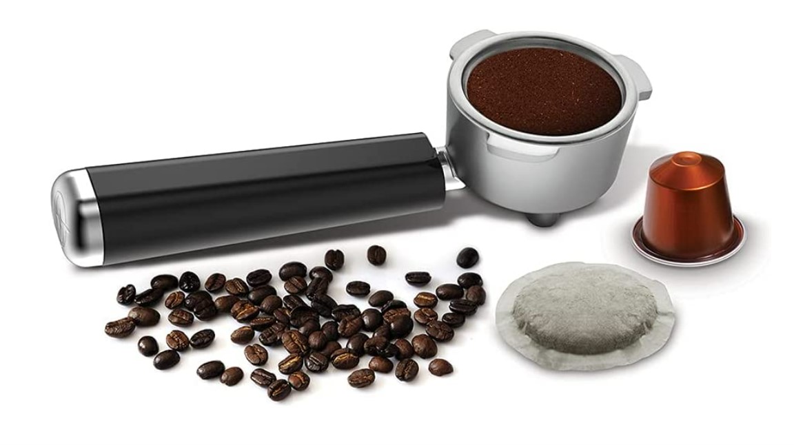 Cafetera Oster Bvstecmp65 Automática Roja Para Expreso Y Cápsulas Monodosis 127v