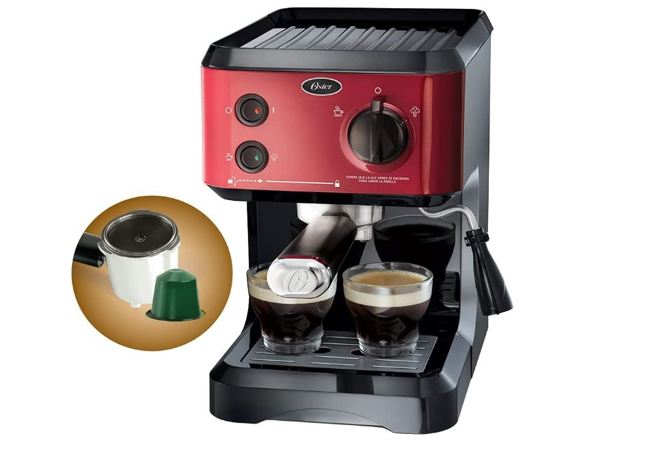 Cafetera Oster Bvstecmp65 Automática Roja Para Expreso Y Cápsulas Monodosis 127v