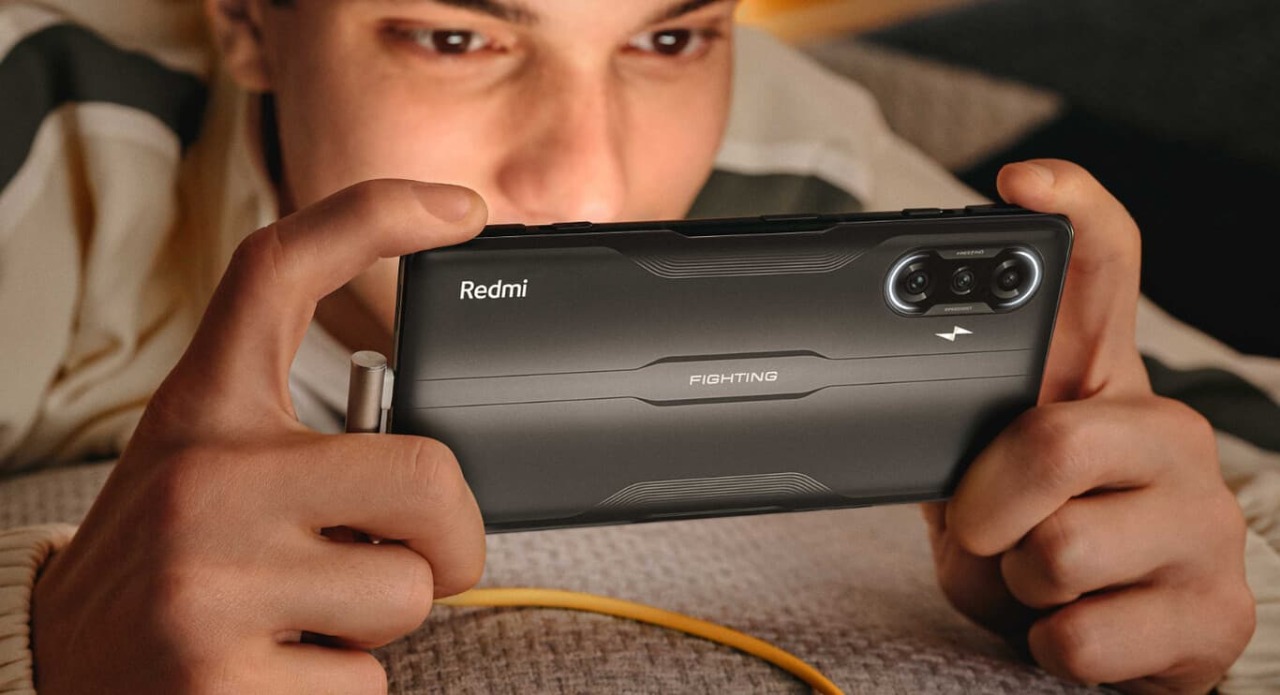 XIAOMI K40 GAMING 12GB DE RAM /256 DE MEMORIA INTERNA