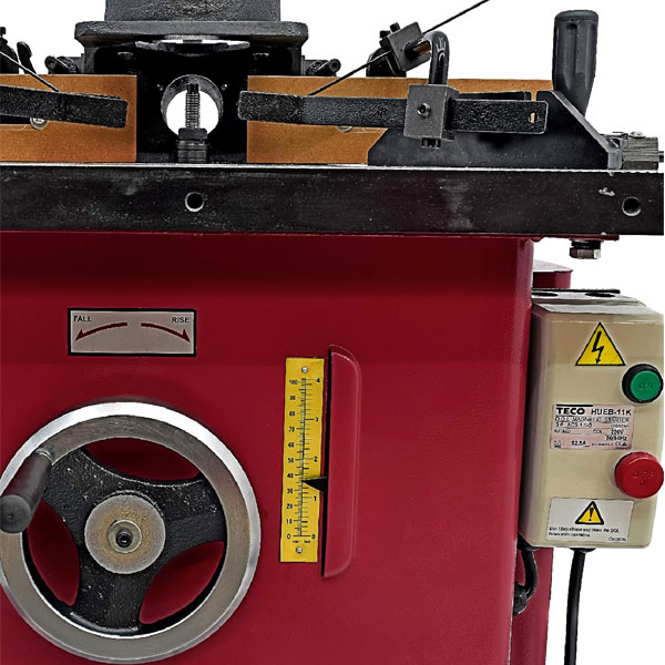 Knova Trompo para madera profesional 1/2" - 3/4" - 1" W poderoso motor 2 H.P. 240 V. 60 Hz. Velocidad sin carga 7,000 y 10,000 R.P.M.