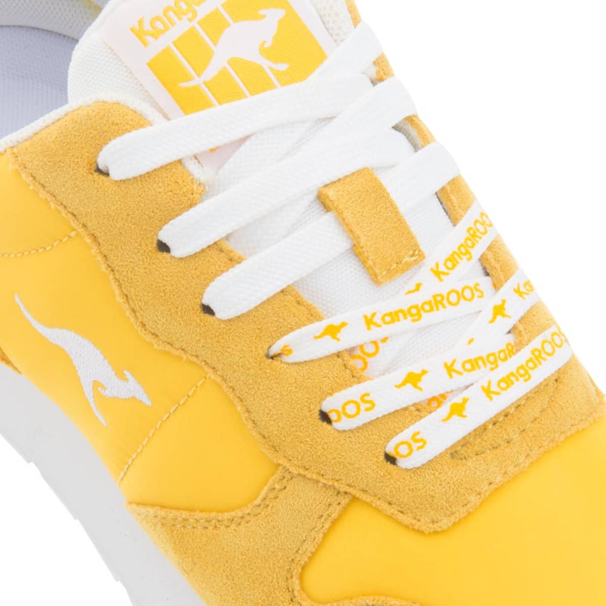 Tenis casual urbano choclo amarillo de mujer marca Kangaroos, mod. 1025059